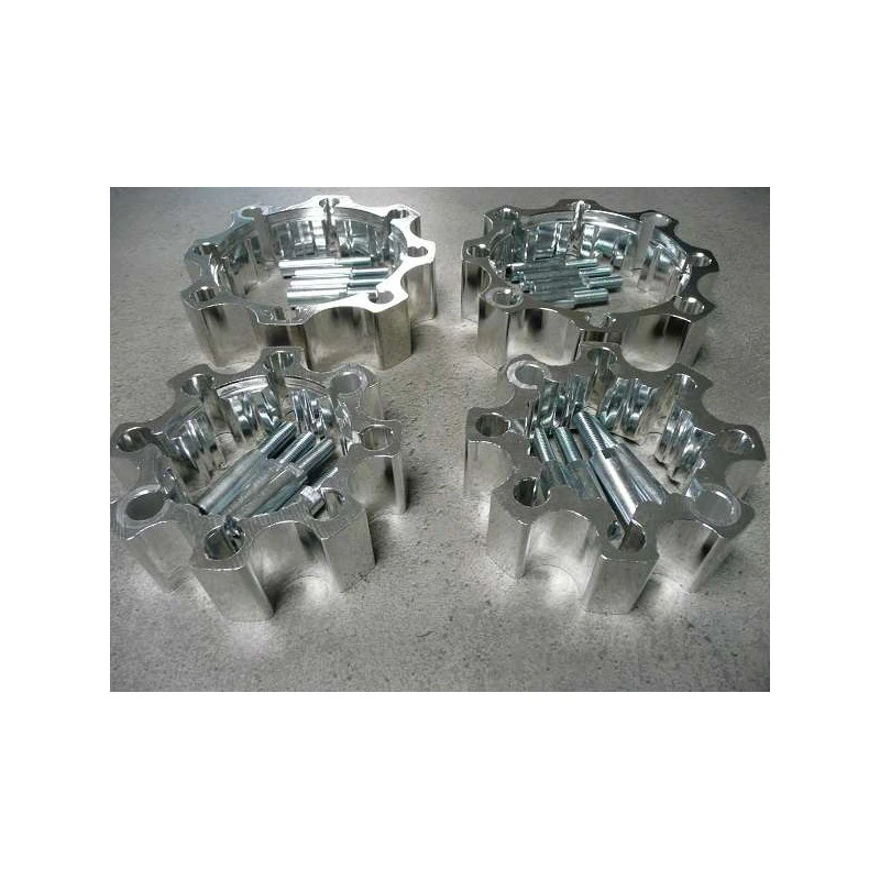 PAIRES D' ELARGISSEURS AVANT +45mm ET ARRIERE +45mm 3 PAIRES D' ELARGISSEURS AVANT +45mm ET ARRIERE +45mm