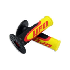 POIGNEES AXIOM JAUNE NOIR ROUGE UFO (pour Poignée Gaz )